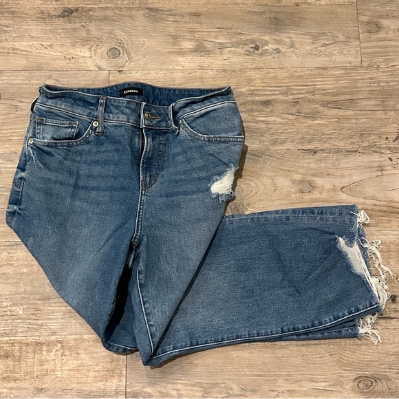 Express: 90s Ankle Boot - Picture 3 of 4